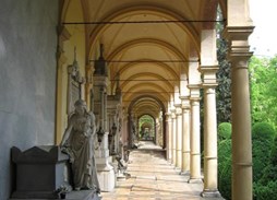 /arhiva/galerije/mirogoj/ARKADE---UNUTARNJA-STRANA-4.jpg