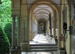 /arhiva/galerije/mirogoj/ARKADE---UNUTARNJA-STRANA-5.jpg