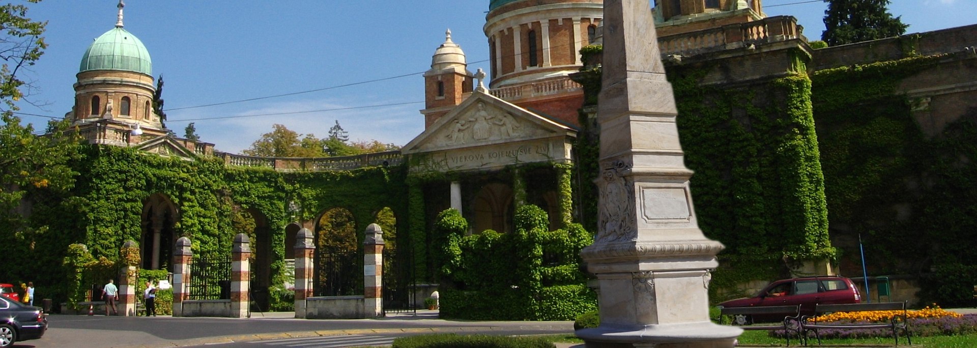 Svi sveti dežurni telefoni